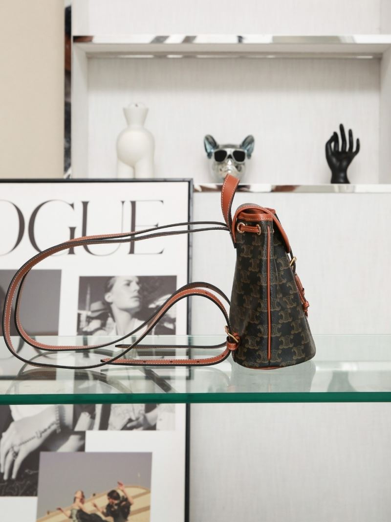 Ce1i*e triomphe bags